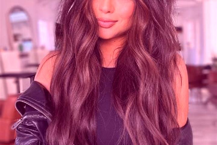 Willow, 38, a brunette dark-eyed slavic companion based in Hajar al Masha ikh. Offering Domination, Roleplay, 69, Overnight, Prostate Massage. Available for ...