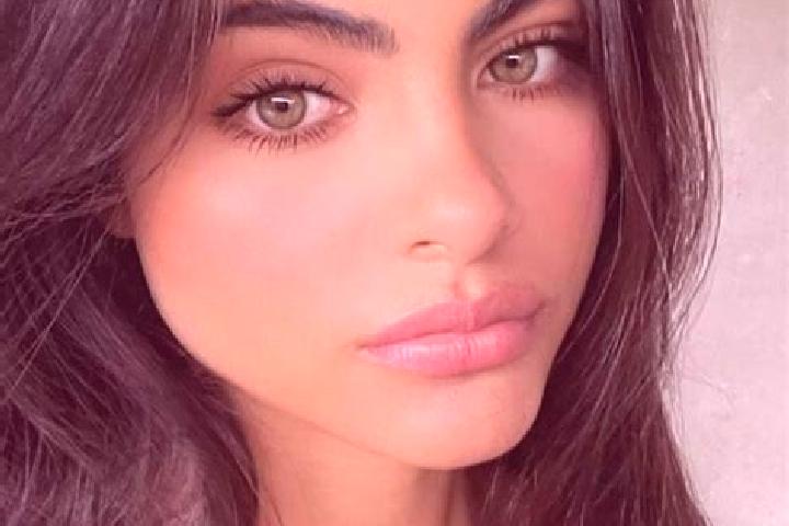 Willow, 38, a brunette green-eyed european companion based in Oslip. Offering Fetish, Domination, Deep French Kissing, Travel Companion. Available for incall...