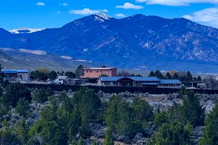Willow, 38 — Escort in Ranchos de Taos, United States