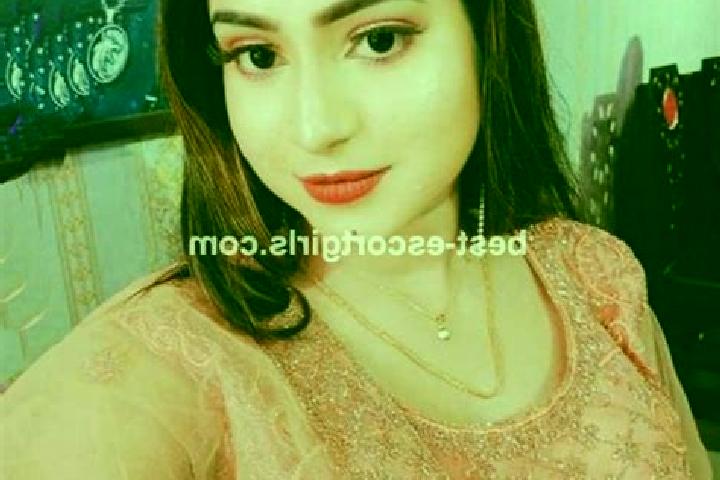 Willow, 38 — Escort in Shahbazpur Town, Bangladesh