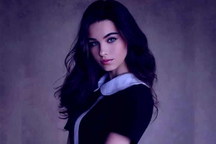 Zoe, 20, a black blue-eyed slavic companion based in Ishigami. Offering GFE, Prostate Massage, Dinner Date, CIM, Travel Companion. Available for incall and o...