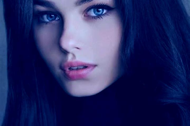 Zoe, 20, a brunette grey-eyed slavic companion based in Stadtrandsiedlung Malchow. Offering CIM, OWO, Striptease, Tantra, Domination. Available for incall an...