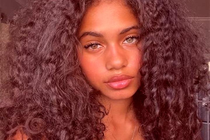 Zoe, 21, a black grey-eyed ebony companion based in San Lawrenz. Offering 69, Overnight, A-Level. Available for incall and outcall, day and evening dates.
