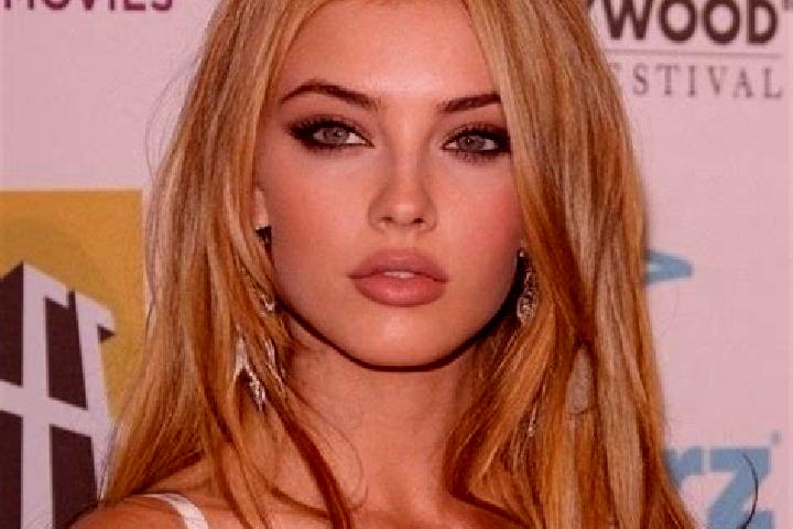 Zoe, 21, a blonde hazel-eyed mediterranean companion based in Foulsham. Offering Domination, GFE, Prostate Massage, CIM. Available for incall and outcall, da...