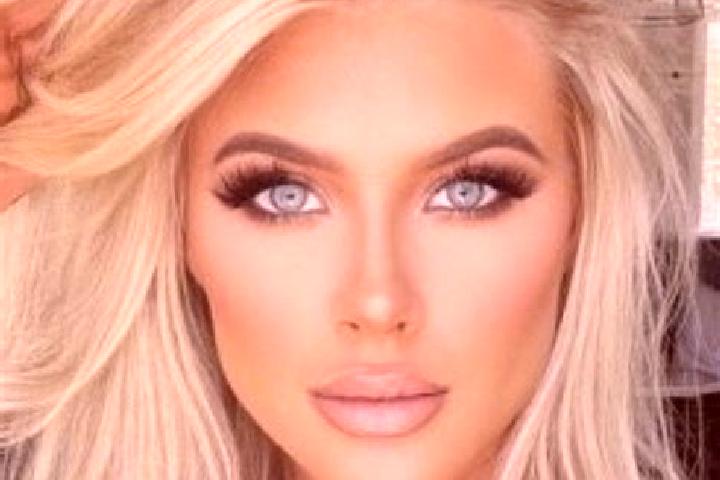Zoe, 21, a platinum blonde dark-eyed indian companion based in Dilbeek. Offering Party Girl, GFE, A-Level, Overnight. Available for incall and outcall, day a...