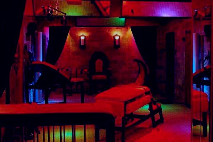Zoe, 21, a red green-eyed caribbean companion based in Lidecko. Offering Striptease, BDSM, Roleplay. Available for incall and outcall, overnight bookings ava...
