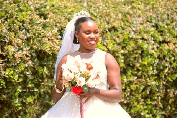 Zoe, 21 — Escort in Kapchorwa, Uganda