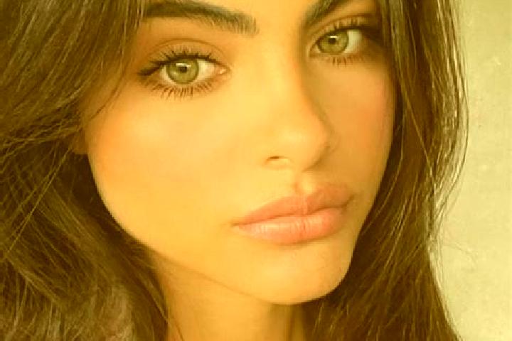 Zoe, 22, a brunette green-eyed latina companion based in Lobstaedt. Offering Dinner Date, Tantra, Striptease, Travel Companion, Fetish. Available for incall ...