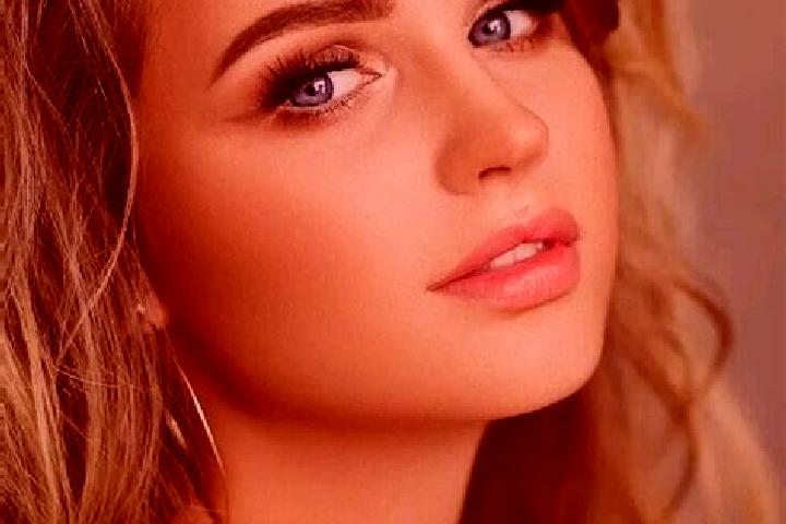 Zoe, 22, a dark blonde blue-eyed ebony companion based in Ioannina. Offering A-Level, Erotic Massage, Duos, Overnight. Available for incall and outcall, day ...