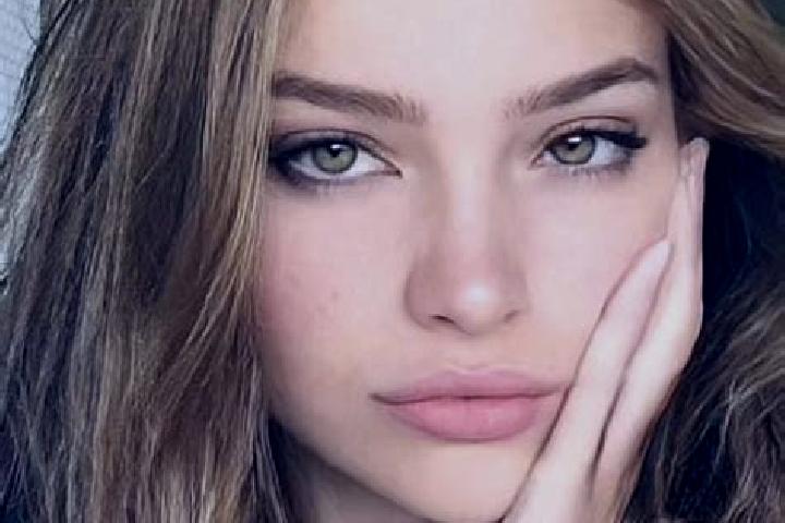 Zoe, 23, a blonde brown-eyed mixed companion based in Loyola/Notre Dame. Offering A-Level, Couples, Overnight, BDSM, Duos. Available for incall and outcall, ...