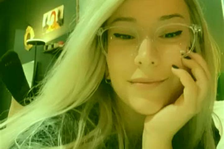 Zoe, 23, a blonde dark-eyed mixed companion based in Maribondo. Offering Fetish, Striptease, CIM, Massage, Erotic Massage. Available for incall and outcall, ...