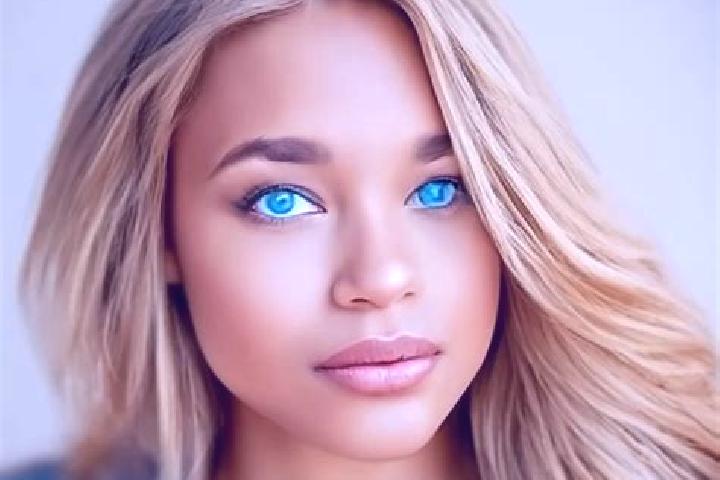 Zoe, 23, a dark blonde blue-eyed latina companion based in Kanzem. Offering Couples, Party Girl, Roleplay, Girlfriend Experience. Available for incall and ou...