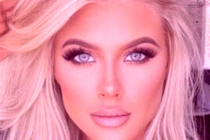 Zoe, 23, a platinum blonde hazel-eyed caucasian companion based in Vairao. Offering Tantra, Striptease, Domination, Couples, Massage. Available for incall an...