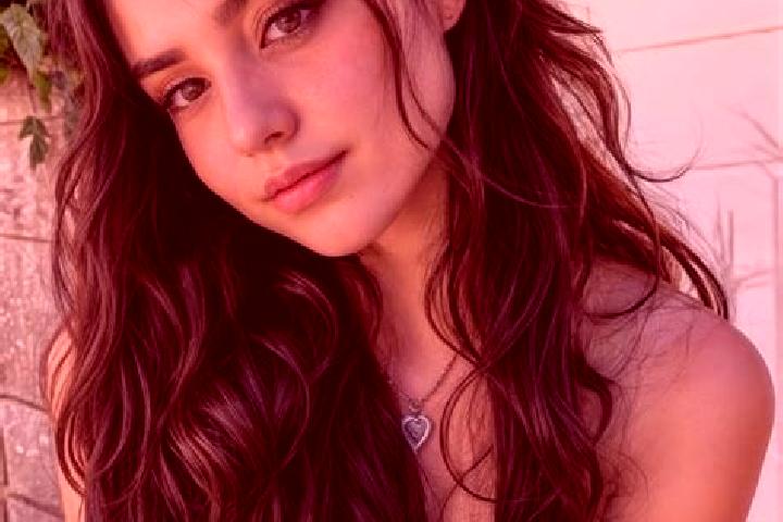 Zoe, 23, a red hazel-eyed mediterranean companion based in Mezoszilas. Offering Deep French Kissing, Girlfriend Experience, Couples, OWO. Available for incal...
