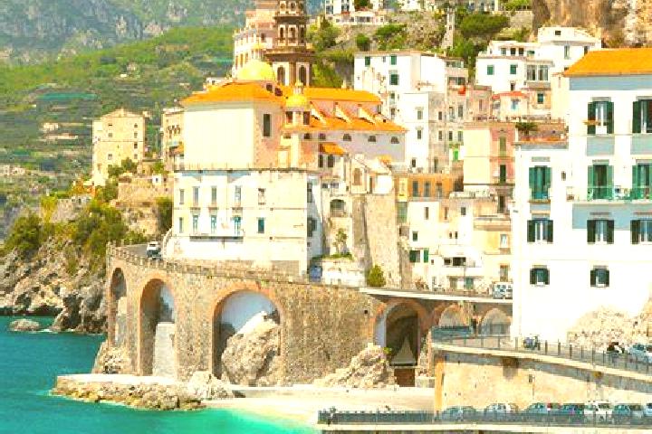 Zoe, 23 — Escort in Crocemosso, Italy
