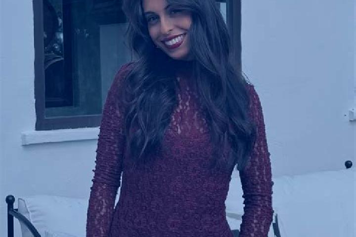 Zoe, 23 — Escort in Rosas, Spain
