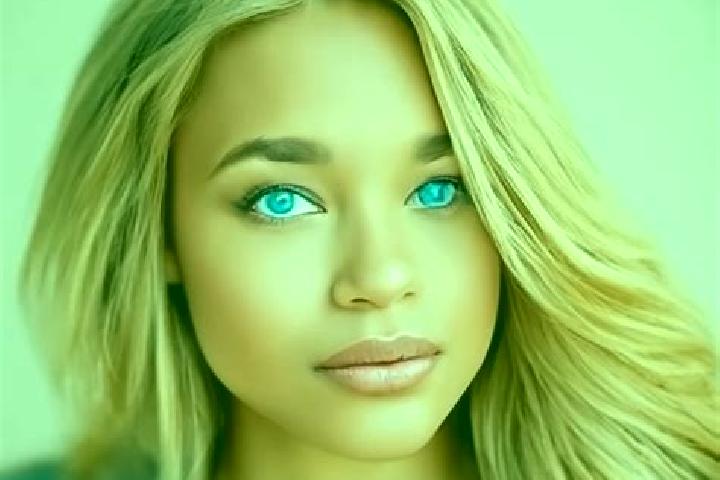 Zoe, 24, a dark blonde blue-eyed latina companion based in Tseminyu. Offering Girlfriend Experience, 69, A-Level. Available for incall and outcall, overnight...