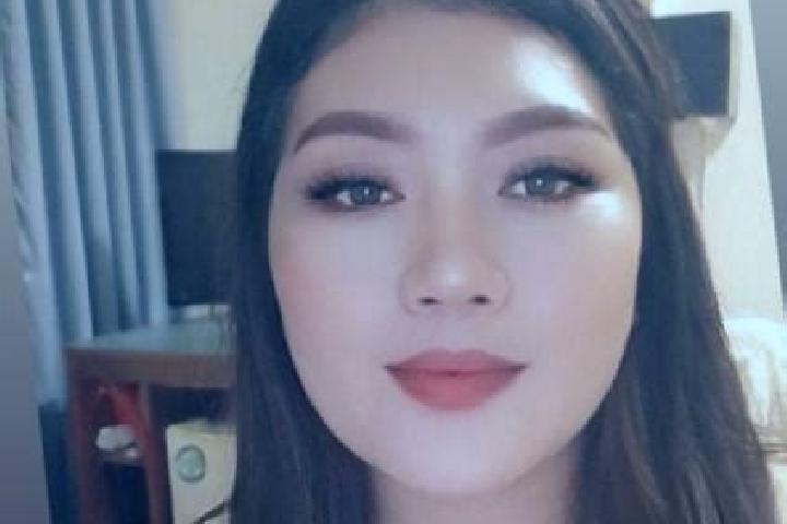 Zoe, 24, a red brown-eyed asian companion based in Lathrup Village. Offering GFE, Dinner Date, Striptease. Available for incall and outcall, day and evening ...