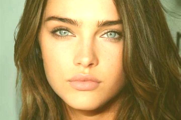 Zoe, 25, a brunette grey-eyed caucasian companion based in Jirkov. Offering A-Level, OWO, Domination, Dinner Date. Available for incall and outcall, overnigh...