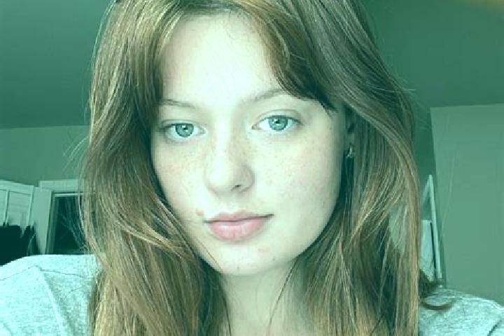 Zoe, 25, a chestnut grey-eyed caucasian companion based in Ampati. Offering Deep French Kissing, Girlfriend Experience, Prostate Massage. Available for incal...
