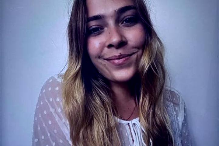 Zoe, 25 — Escort in Coise, France