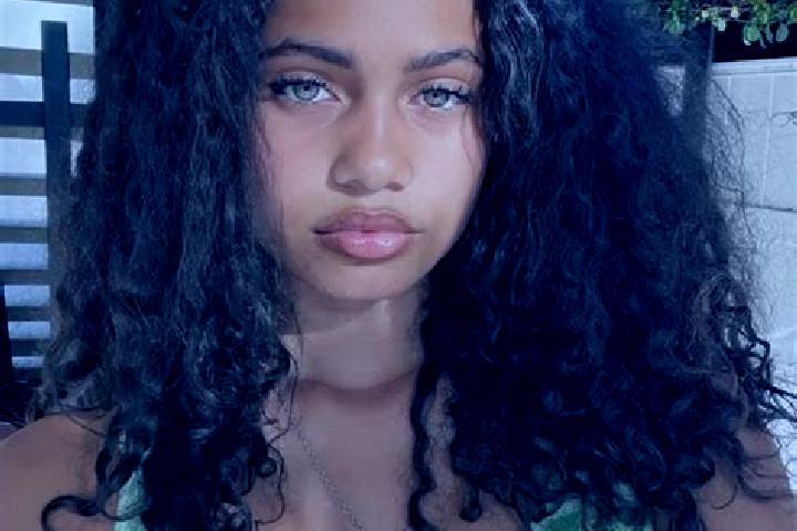 Zoe, 26, a black amber-eyed mixed companion based in Woolavington. Offering A-Level, Girlfriend Experience, Travel Companion, Domination. Available for incal...