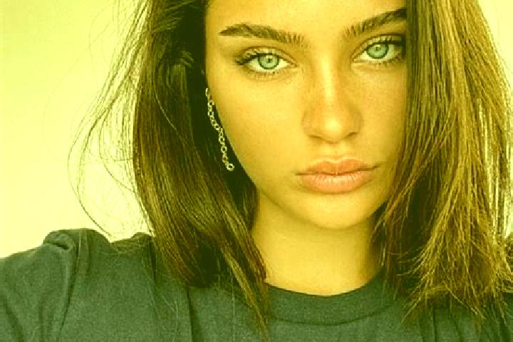 Zoe, 27, a brunette brown-eyed caribbean companion based in Newcastle. Offering BDSM, GFE, Roleplay, Duos. Available for incall and outcall, day and evening ...
