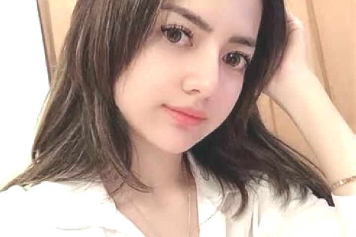 Zoe, 27 — Escort in Sulitair, Indonesia