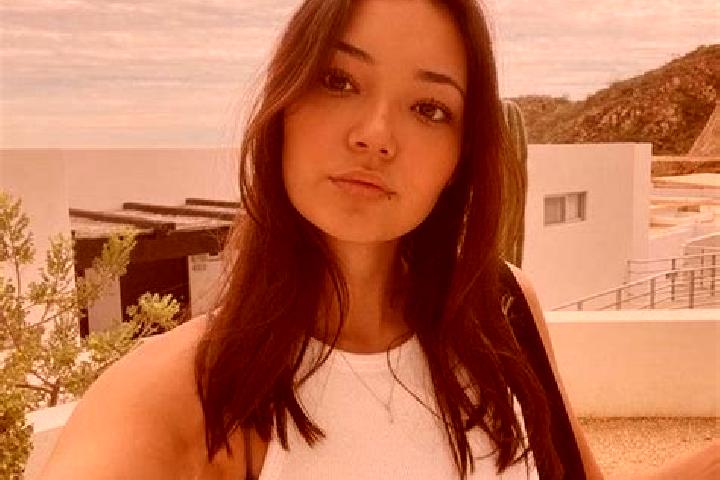 Zoe, 28 — Escort in Barajas, Mexico
