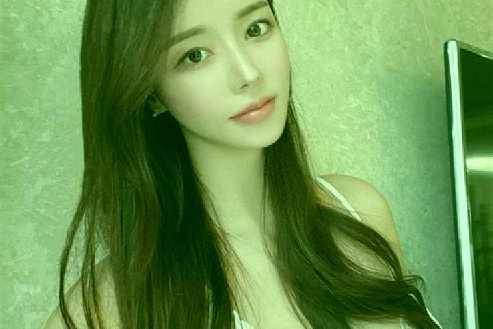 Zoe, 28 — Escort in Shenliu, China