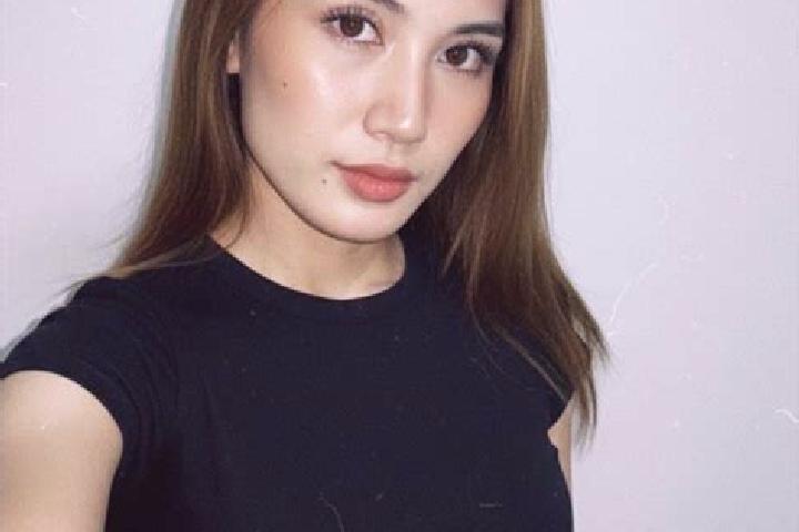 Zoe, 28 — Escort in Tonghong, China