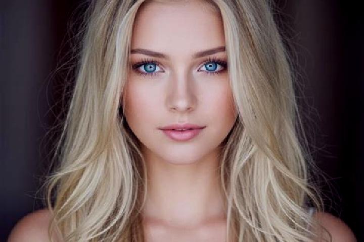 Zoe, 29, a blonde amber-eyed mixed companion based in Corryong. Offering Travel Companion, Domination. Available for incall and outcall, overnight bookings a...