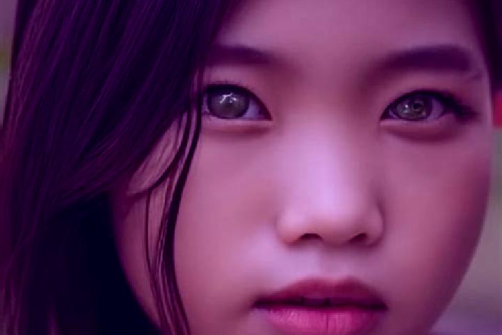 Zoe, 29, a brunette green-eyed asian companion based in Noo. Offering Duos, OWO, Tantra, 69, Domination. Available for incall and outcall, day and evening da...