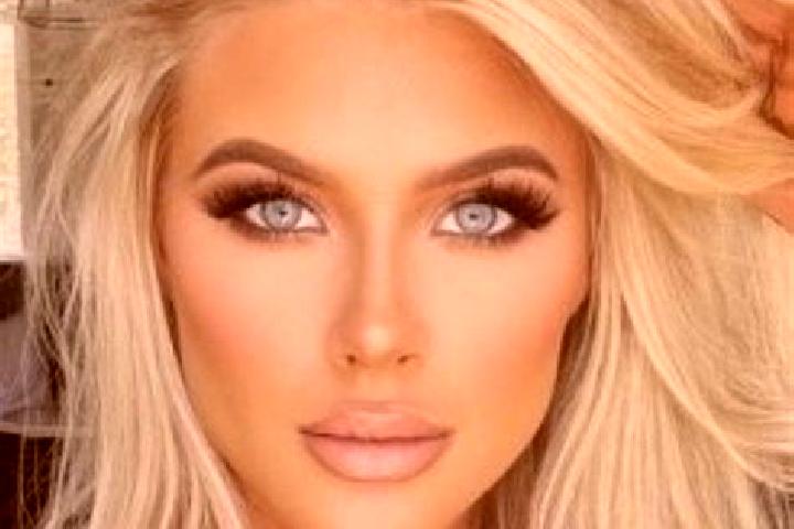 Zoe, 29, a platinum blonde grey-eyed indian companion based in Samitah. Offering Domination, A-Level, Girlfriend Experience, GFE, Duos. Available for incall ...