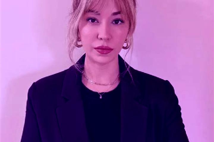 Zoe, 29 — Escort in Aktas, Kazakhstan