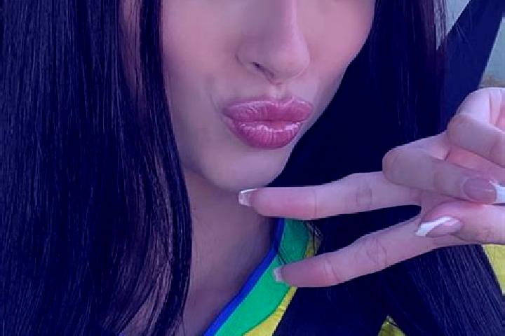 Zoe, 29 — Escort in Maracaja, Brazil