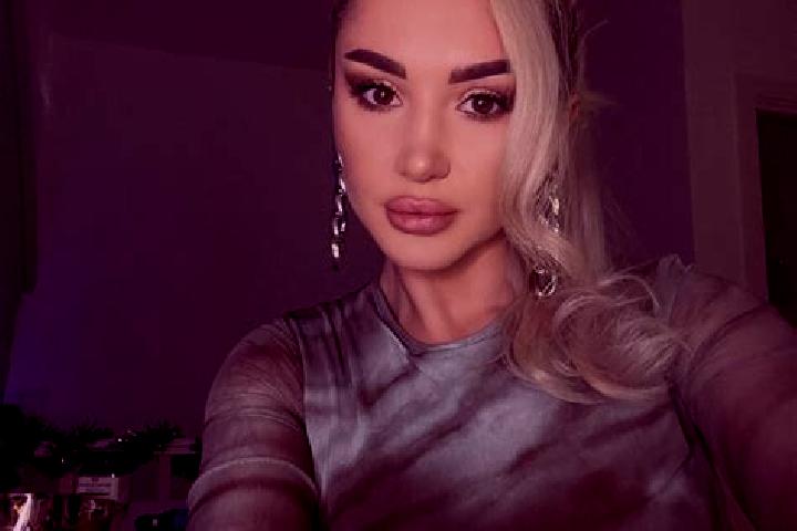Zoe, 30, a black dark-eyed caribbean companion based in Stepanov nad Svratkou. Offering Travel Companion, Roleplay, Overnight, BDSM, GFE. Available for incal...