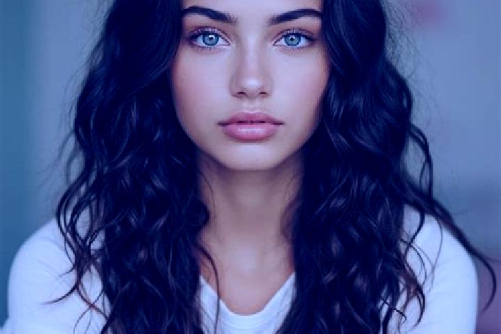 Zoe, 30, a brunette amber-eyed mediterranean companion based in Azucena 3ra. Seccion (El Triunfo). Offering 69, CIM, Overnight, Striptease, Prostate Massage....