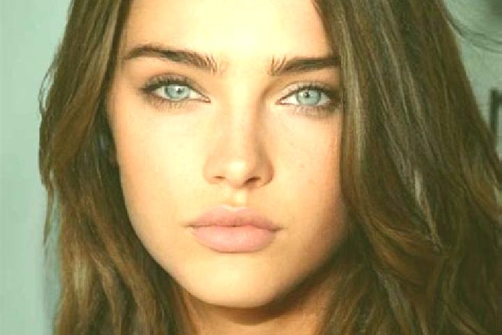 Zoe, 30, a brunette grey-eyed caucasian companion based in Santa Barbara. Offering Deep French Kissing, 69, GFE. Available for incall and outcall, day and ev...