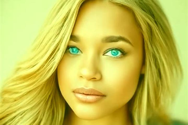 Zoe, 30, a dark blonde blue-eyed latina companion based in Beilrode. Offering Duos, Massage, Roleplay. Available for incall and outcall, overnight bookings a...