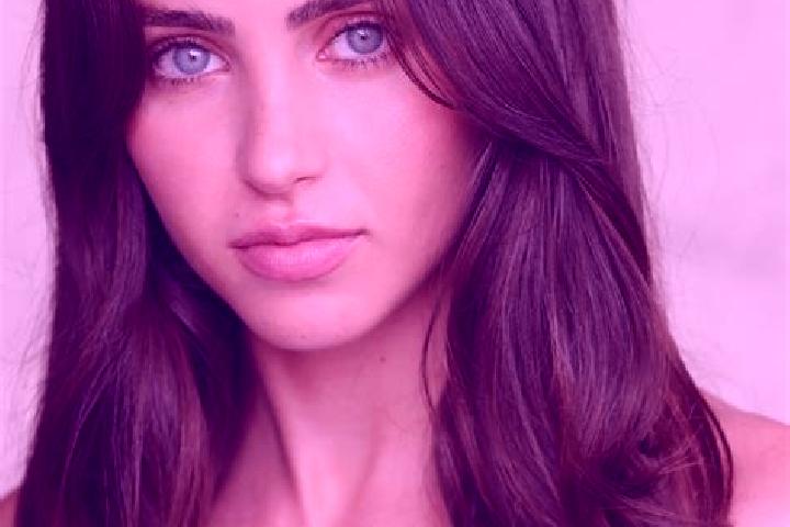 Zoe, 30, a red brown-eyed caucasian companion based in Berthold. Offering Fetish, Massage, Girlfriend Experience. Available for incall and outcall, day and e...
