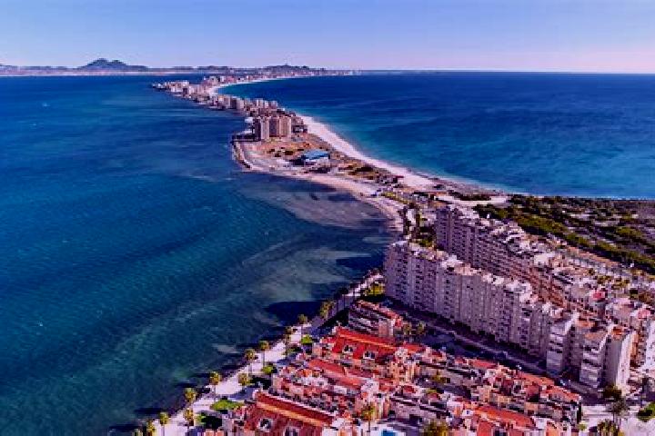 Zoe, 30 — Escort in La Manga del Mar Menor, Spain