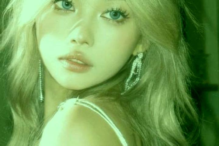 Zoe, 31, a blonde brown-eyed asian companion based in Lomas de Tenopalco. Offering Couples, GFE, Deep French Kissing, A-Level, Roleplay. Available for incall...