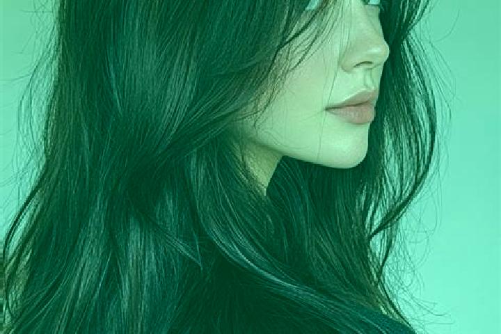 Zoe, 32, a auburn brown-eyed asian companion based in Leyu. Offering GFE, Massage, Dinner Date. Available for incall and outcall, day and evening dates.