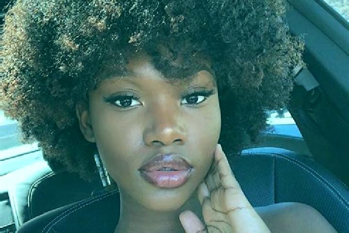 Zoe, 32, a black dark-eyed ebony companion based in Valle de Santiago. Offering A-Level, Party Girl, Erotic Massage. Available for incall and outcall, day an...