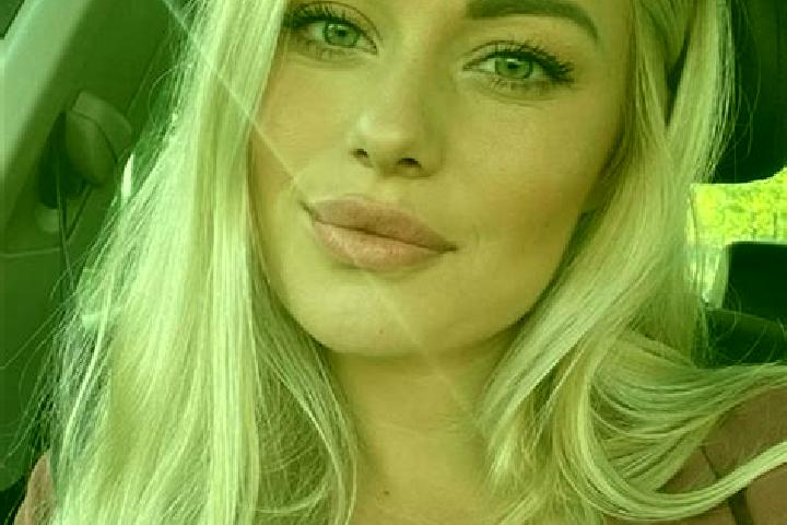 Zoe, 33, a dark blonde hazel-eyed european companion based in Port Hawkesbury. Offering BDSM, Travel Companion, CIM, Overnight, Couples. Available for incall...