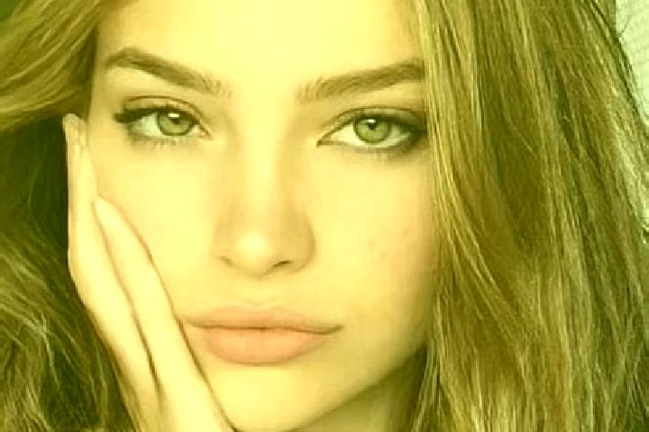 Zoe, 33, a dark blonde hazel-eyed mixed companion based in Kattimancode. Offering GFE, CIM, Party Girl. Available for incall and outcall, day and evening dates.