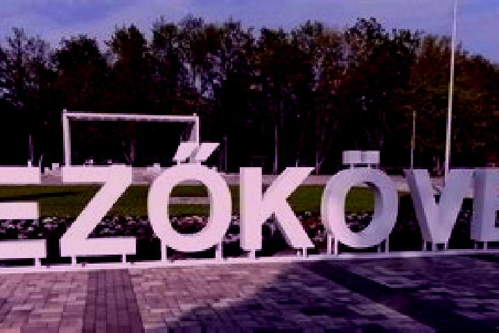 Zoe, 33 — Escort in Tiszabezded, Hungary