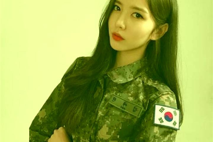 Zoe, 34, a chestnut amber-eyed asian companion based in Chungju. Offering Party Girl, Dinner Date, Erotic Massage, Couples. Available for incall and outcall,...