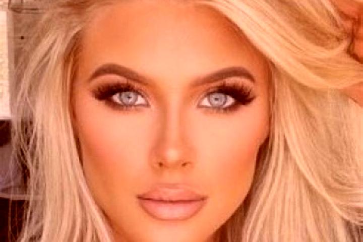 Zoe, 34, a platinum blonde hazel-eyed asian companion based in Karangori Kidul. Offering GFE, Overnight, Dinner Date. Available for incall and outcall, overn...